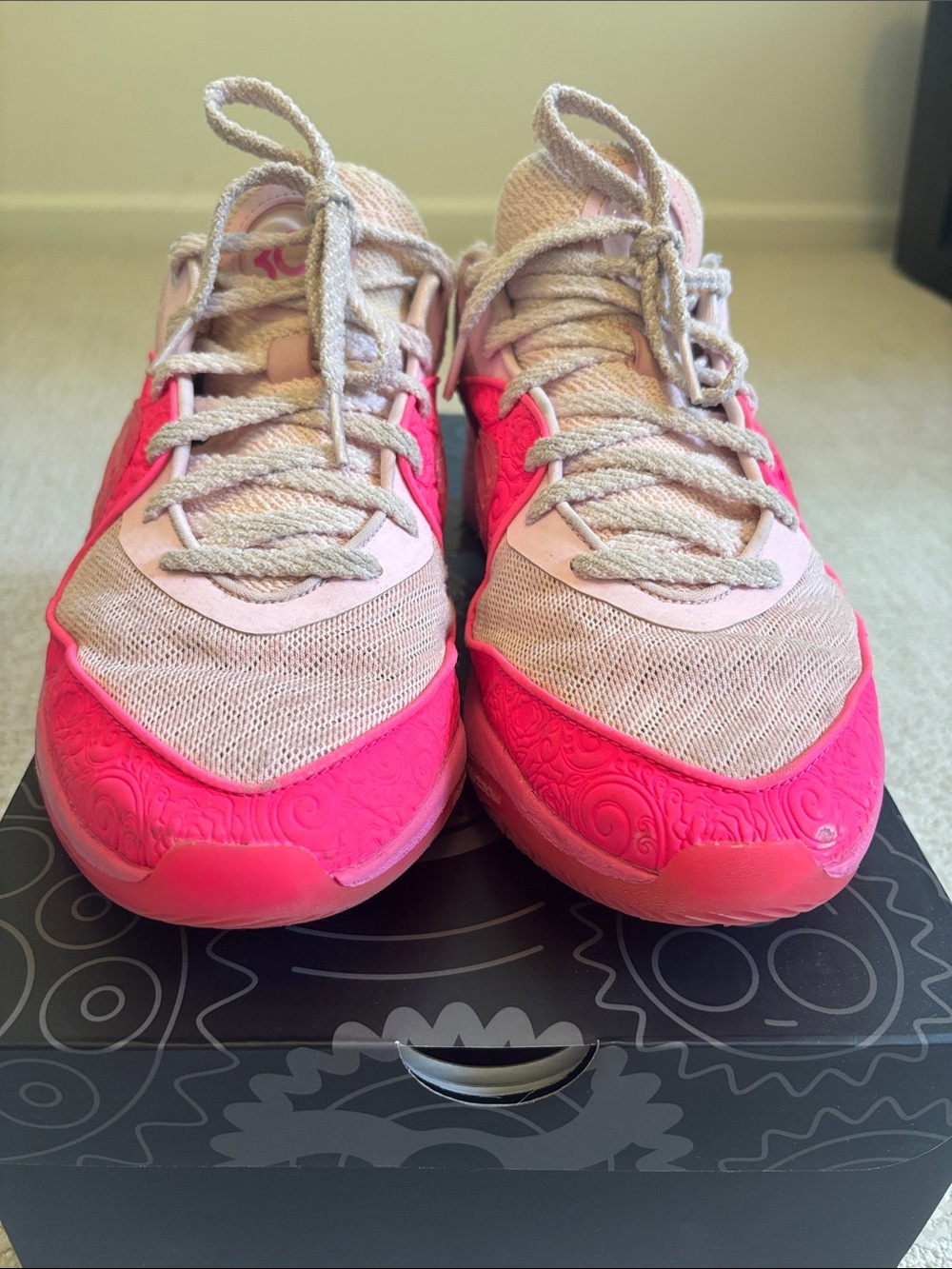 KD16 NRG Basketball Sneakers - Fierce Pink - Mens 9